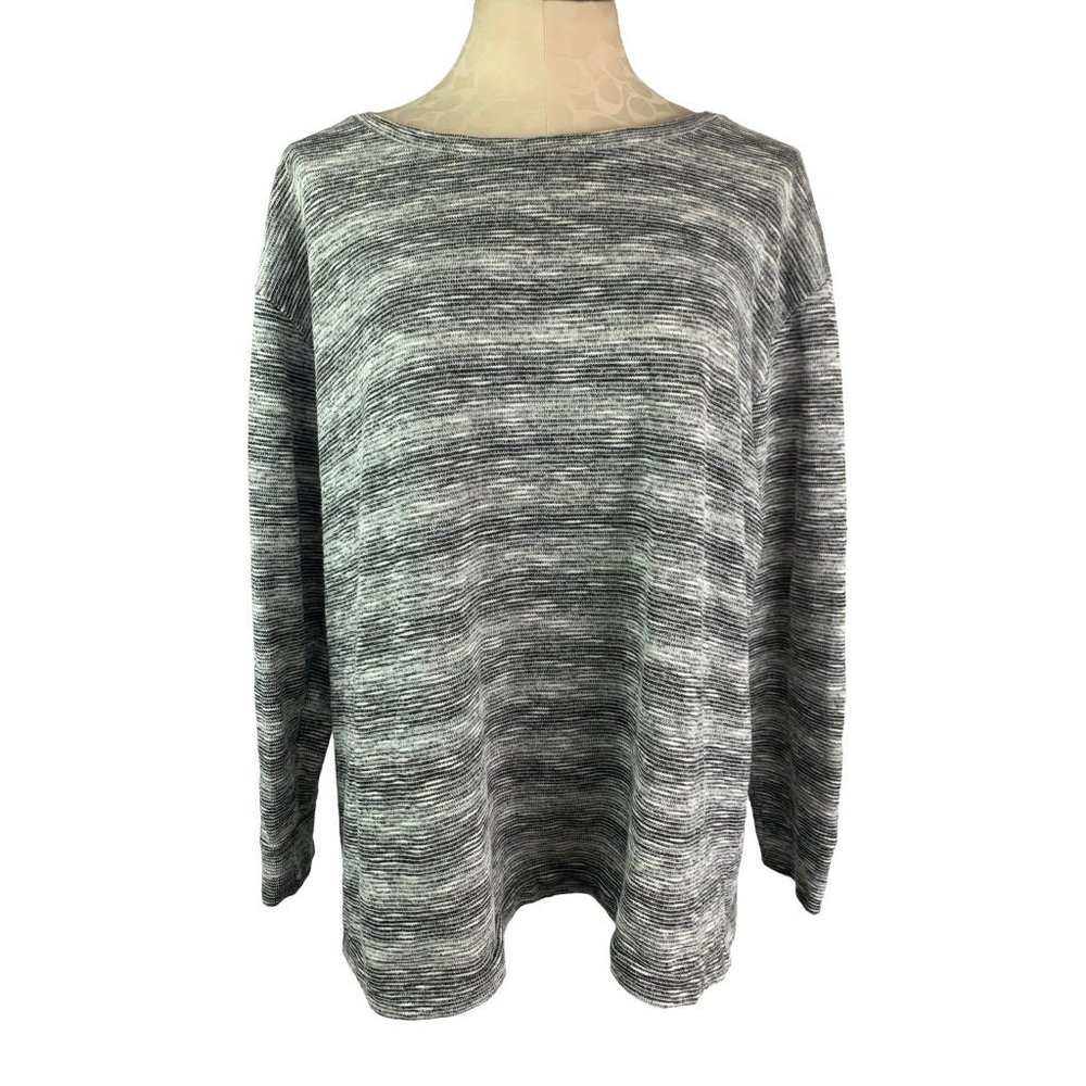 22/24 B Active Gray Sweater Split Back Women's Plus Size Activewear